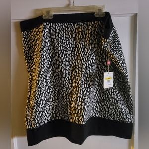 Rafaella Black and White Skirt, Size 16W